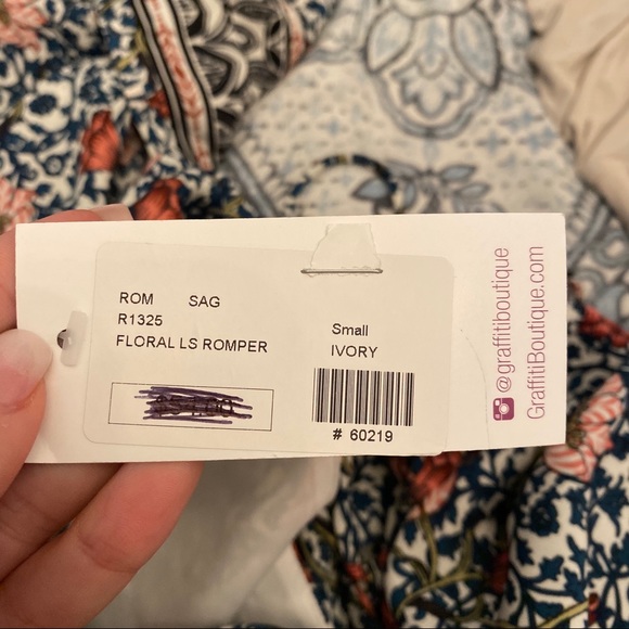 Sage Floral Lace Up Romper - Picture 5 of 6